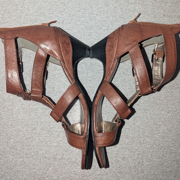 Denver Hayes leather strap sandals tan women's size 9 - Picture 2 of 6